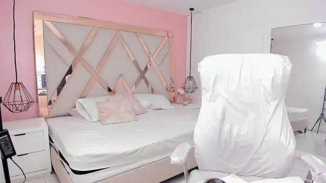 samantaa shy online show from December 2025 02:43:02 AM