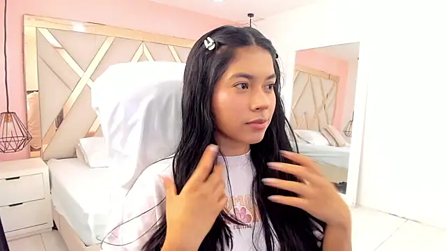 samantaa shy online show from October 2025 02:22:02 AM