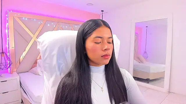 samantaa shy online show from March 2026 10:28:02 PM