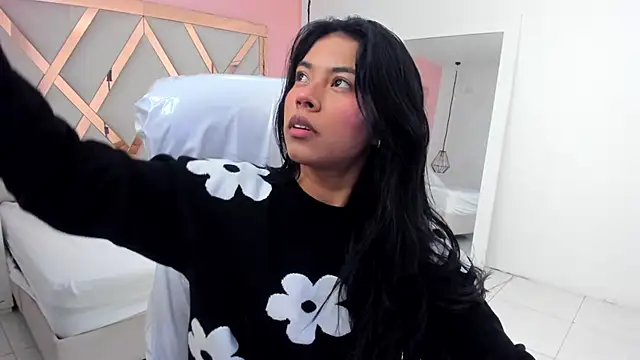 samantaa shy online show from September 2025 02:39:01 AM