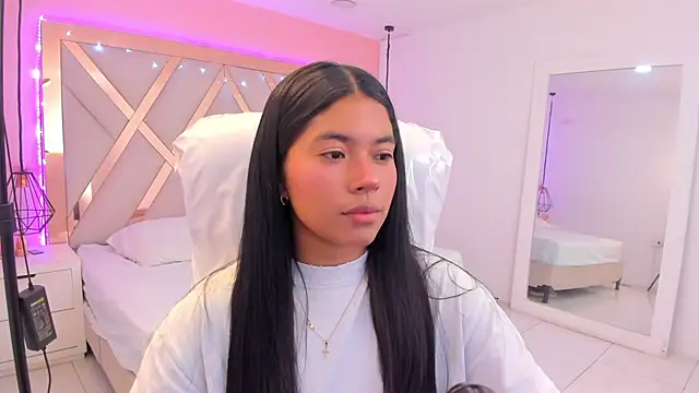 samantaa shy online show from February 2026 02:11:01 AM