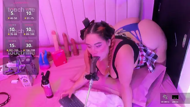 sharlotthe bigass online show from May 2026 09:48:02 PM