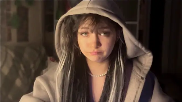 nikoli naw online show from February 2026 08:28:01 PM