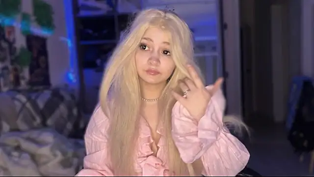 nikoli naw online show from March 2026 09:11:01 PM