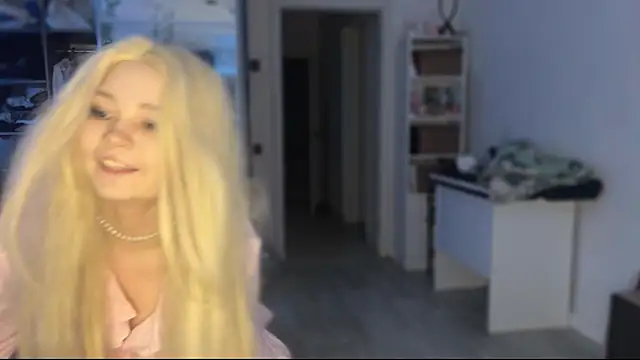 nikoli naw online show from March 2026 08:27:02 PM