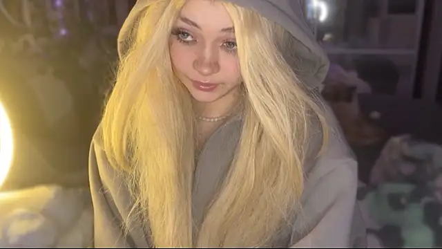 nikoli naw online show from February 2026 08:53:01 PM