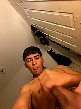 BadboyXXXMZ online show from November 2025 07:30:01 AM