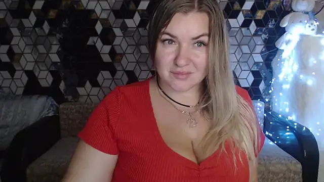 NikaSkylink online show from November 2025 08:46:02 PM