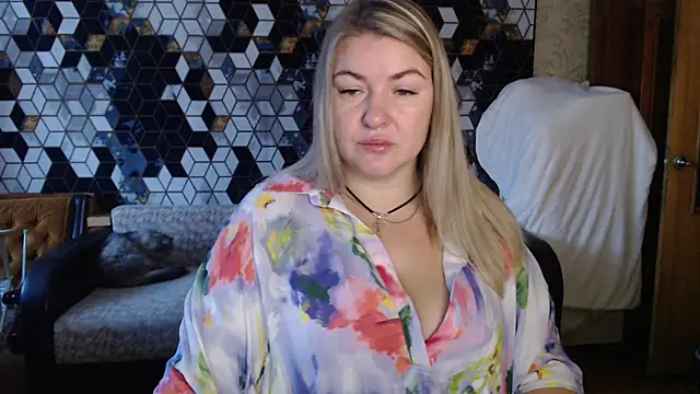 NikaSkylink online show from January 2026 05:11:02 AM