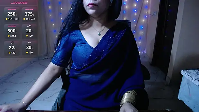 Divvya  online show from April 2026 06:00:02 PM