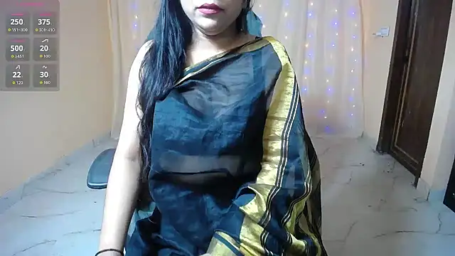 Snapshot of Divvya_ chatting on December 2025 07:12:01 PM Divvya online show from December 2025 07:12:01 PM