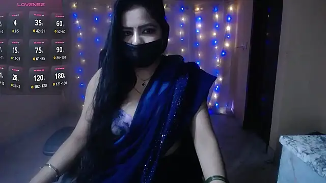 Divvya  online show from April 2026 05:53:01 PM