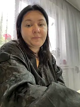 Liza Will online show from November 2025 06:29:02 AM