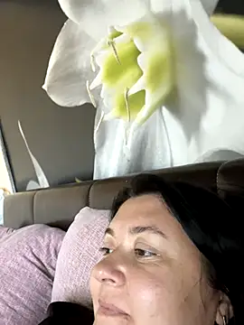 Liza Will online show from November 2025 06:40:02 AM