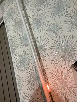 Liza Will online show from November 2025 09:48:01 PM