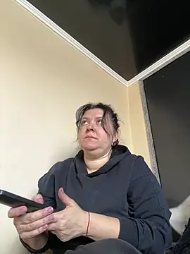 Liza Will online show from April 2026 10:27:02 AM