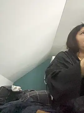 Liza Will online show from October 2025 09:13:01 PM