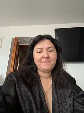 Liza Will online show from October 2025 06:23:01 AM