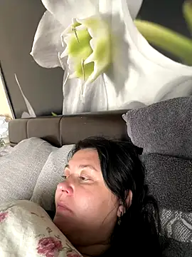 Liza Will online show from November 2025 10:16:02 AM