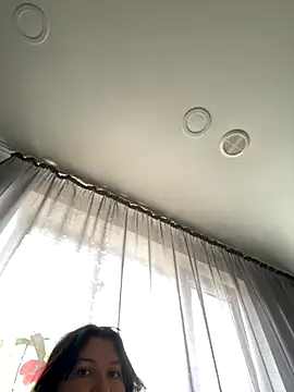 Liza Will online show from September 2025 05:33:01 AM