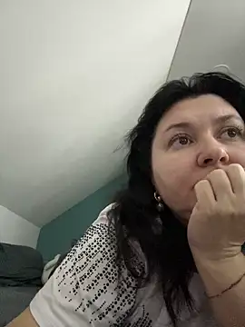 Liza Will online show from March 2026 07:58:02 PM