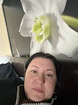 Liza Will online show from April 2026 09:38:02 AM