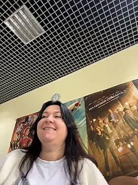 Liza Will online show from November 2025 08:07:01 AM