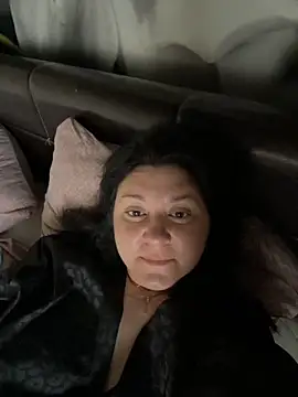 Liza Will online show from December 2025 06:23:01 AM