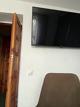 Liza Will online show from February 2026 07:04:01 AM