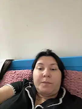 Liza Will online show from November 2025 01:37:02 PM