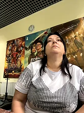 Liza Will online show from November 2025 09:02:01 AM