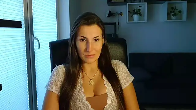 Snapshot of DonnaAmore chatting on October 2025 03:24:02 PM DonnaAmore online show from October 2025 03:24:02 PM
