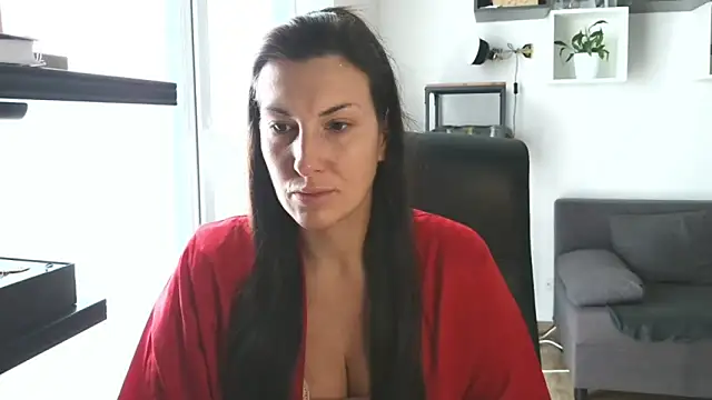 Snapshot of DonnaAmore chatting on October 2025 07:21:01 AM DonnaAmore online show from October 2025 07:21:01 AM