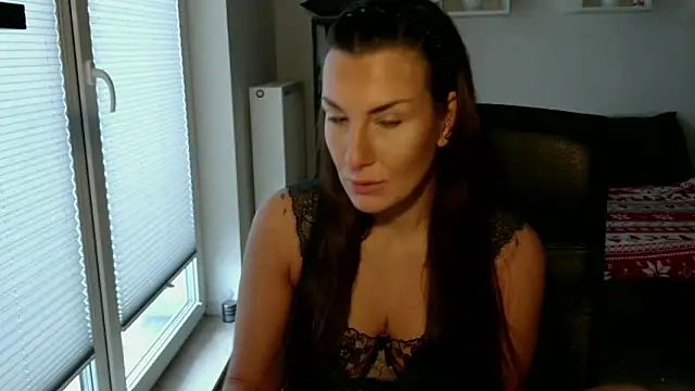 DonnaAmore online show from January 2026 10:44:01 AM