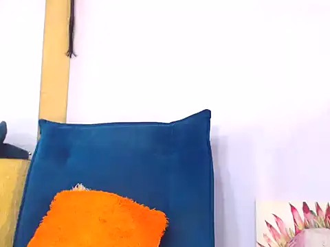 Snapshot of SexyScarlet101 chatting on September 2025 03:34:02 AM SexyScarlet101 online show from September 2025 03:34:02 AM