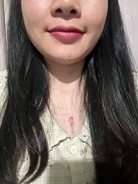 Emachiii online show from March 2026 01:51:03 PM