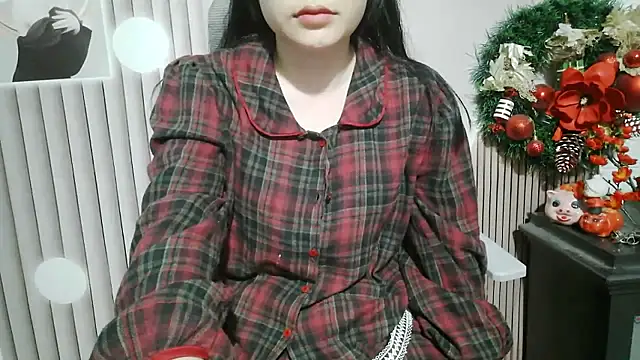 Emachiii online show from March 2026 06:14:02 AM