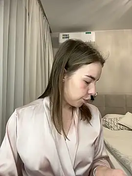 Ashley Roys online show from February 2026 03:56:02 PM