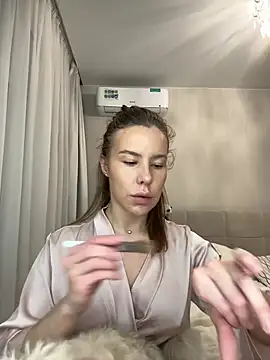 Ashley Roys online show from February 2026 03:46:01 PM