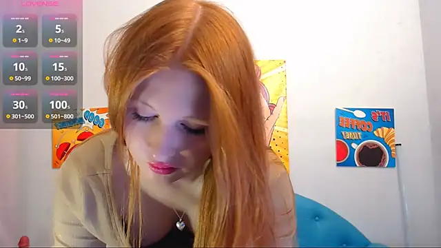 Snapshot of LuxXAngel chatting on October 2025 11:06:02 PM LuxXAngel online show from October 2025 11:06:02 PM