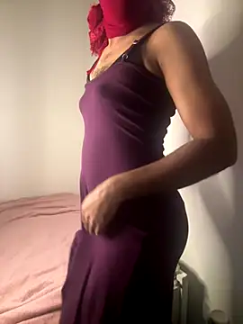 YourSlutBoySl online show from December 2025 05:25:01 PM