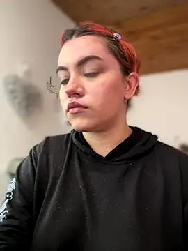 Noa Todokoro online show from November 2025 03:01:01 PM