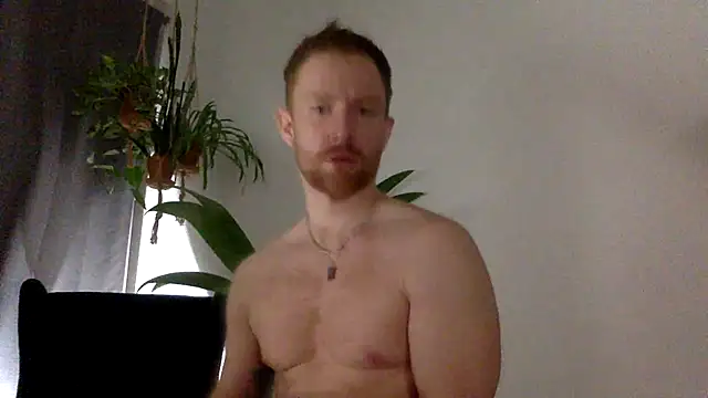 Snapshot of T_R_1992 chatting on February 2026 12:31:02 AM T R 1992 online show from February 2026 12:31:02 AM