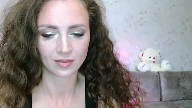 Amber Carrol online show from March 2026 05:41:02 PM