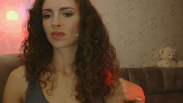 Amber Carrol online show from September 2025 05:19:02 PM