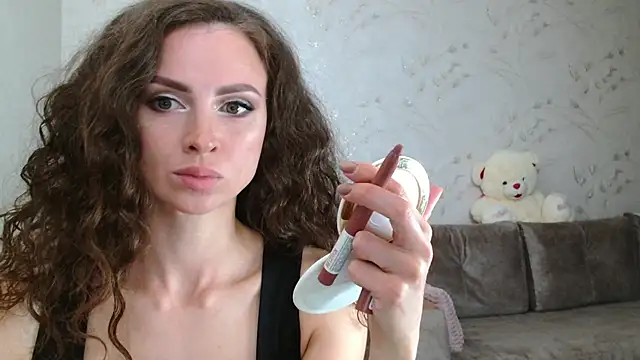 Amber Carrol online show from April 2026 05:36:02 PM