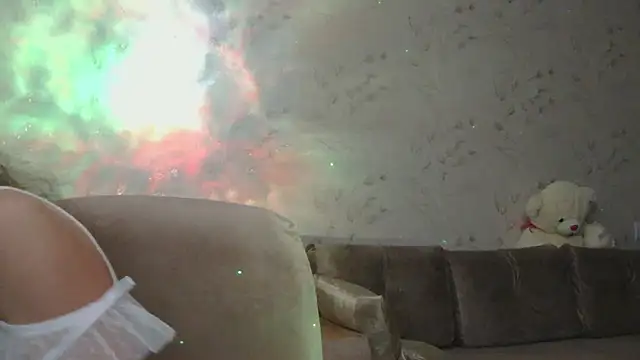 Amber Carrol online show from October 2025 05:37:01 PM