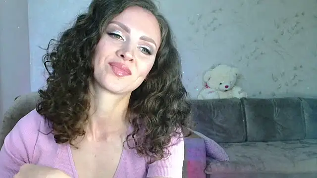 Amber Carrol online show from May 2026 05:41:01 PM