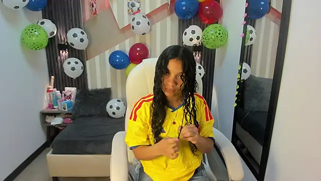 LittleeStar online show from June 2026 08:30:01 PM