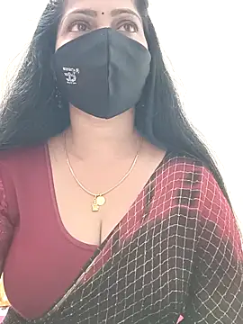 Snapshot of shivani27 chatting on June 2026 09:06:02 AM shivani27 online show from June 2026 09:06:02 AM